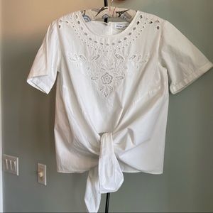 NWT SILVIAN HEACH
COTTON EYELET TIE TOP
